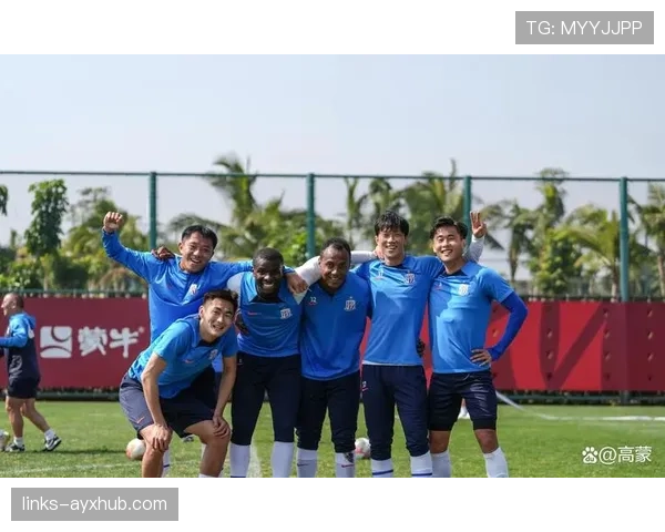 上海申花备战关键战役重点提升防守稳定性 上海申花备战关键战役重点提升防守稳定性